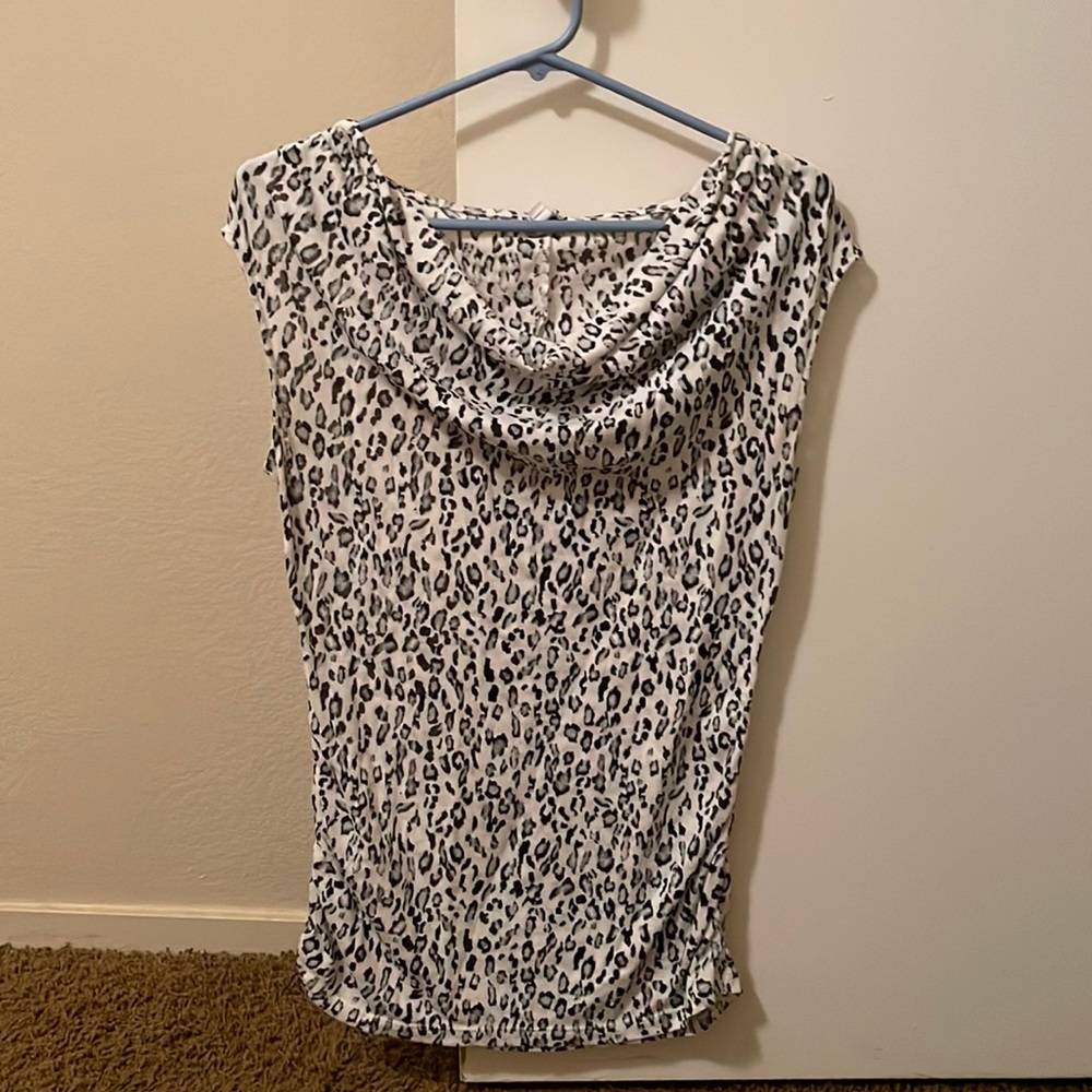 Leopard tank